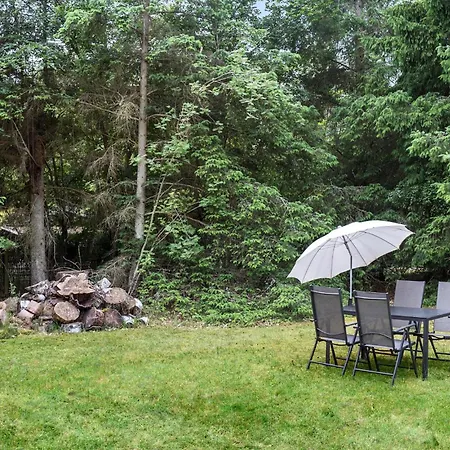 Дом отдыха 4 Bedroom Awesome In Frederiksvaerk